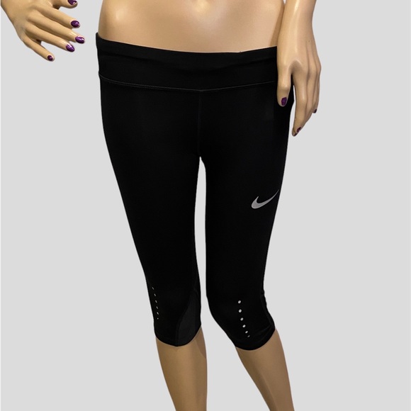 Nike Dri-Fit Epic Run Running Capri Cropped Leggings Tights Black Size Small VGC - Picture 1 of 6